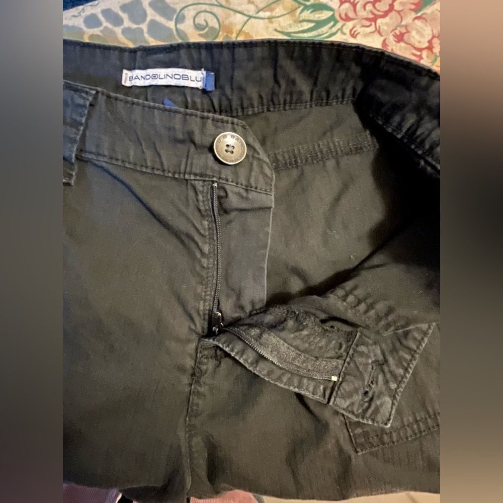 Bandolino Andelina Cargo Short Blk 8 - Picture 5 of 11